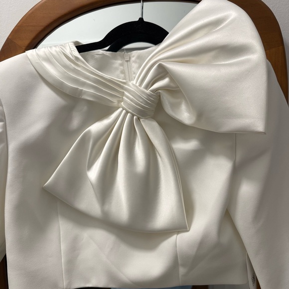 Ronny Kobo Bow Blouse - Picture 5 of 8